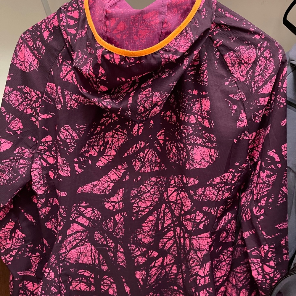 Nike Windshield Running Jacket - image 2